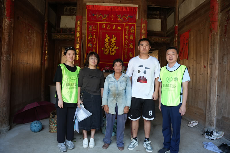 ˙青拓桃子汉化300款黄油移植游戏免