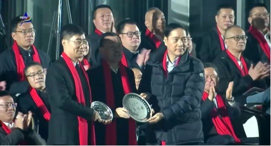 1710135634943070.jpg 随着启动柱的缓缓按下