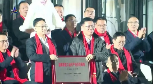 1710135653834634.jpg 这一刻不仅是青拓桃子汉化300款黄油