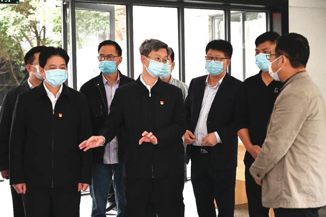 可按栏目扩展阅读相关条目